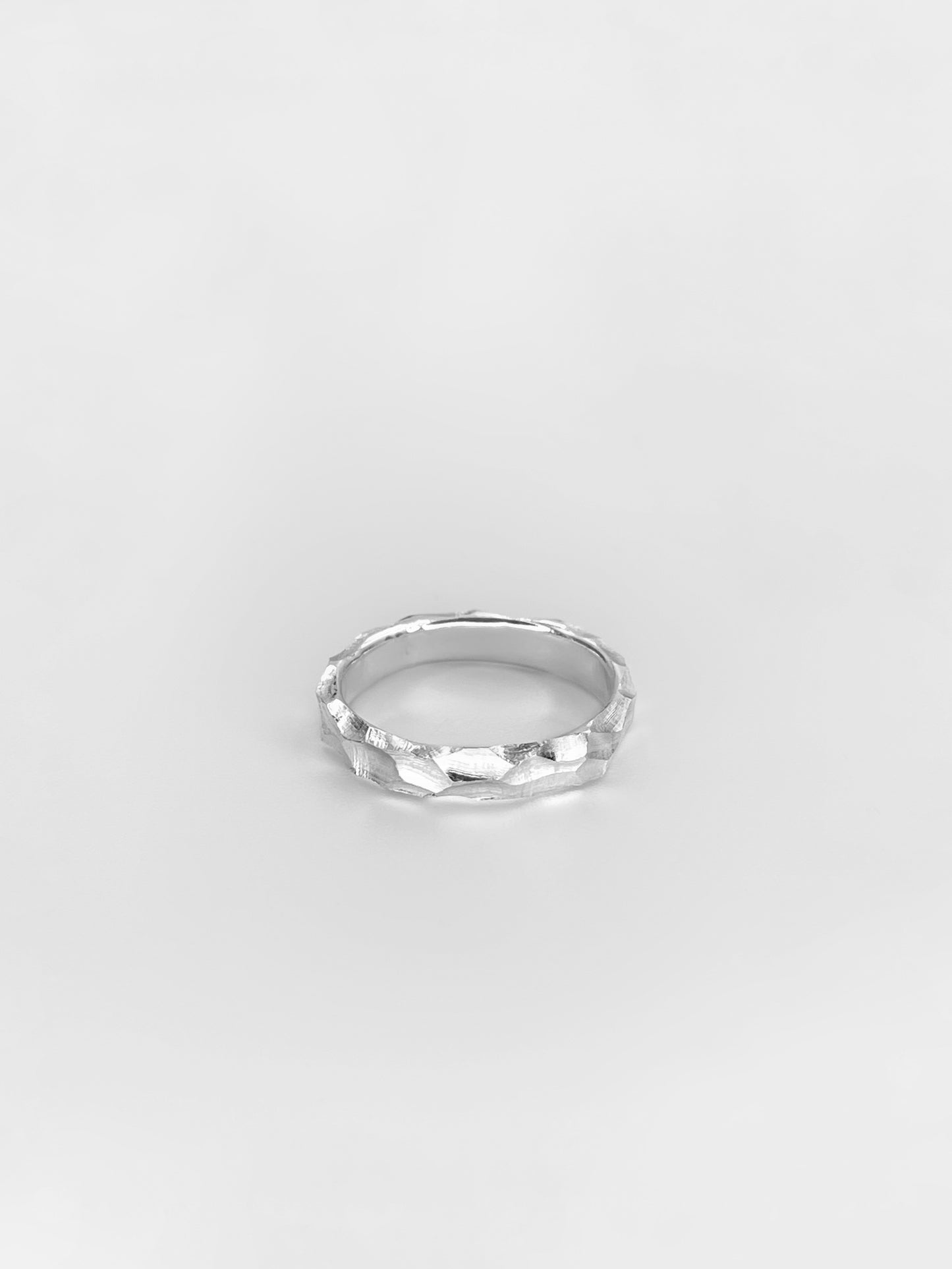 STRAIGHT RING 4MM