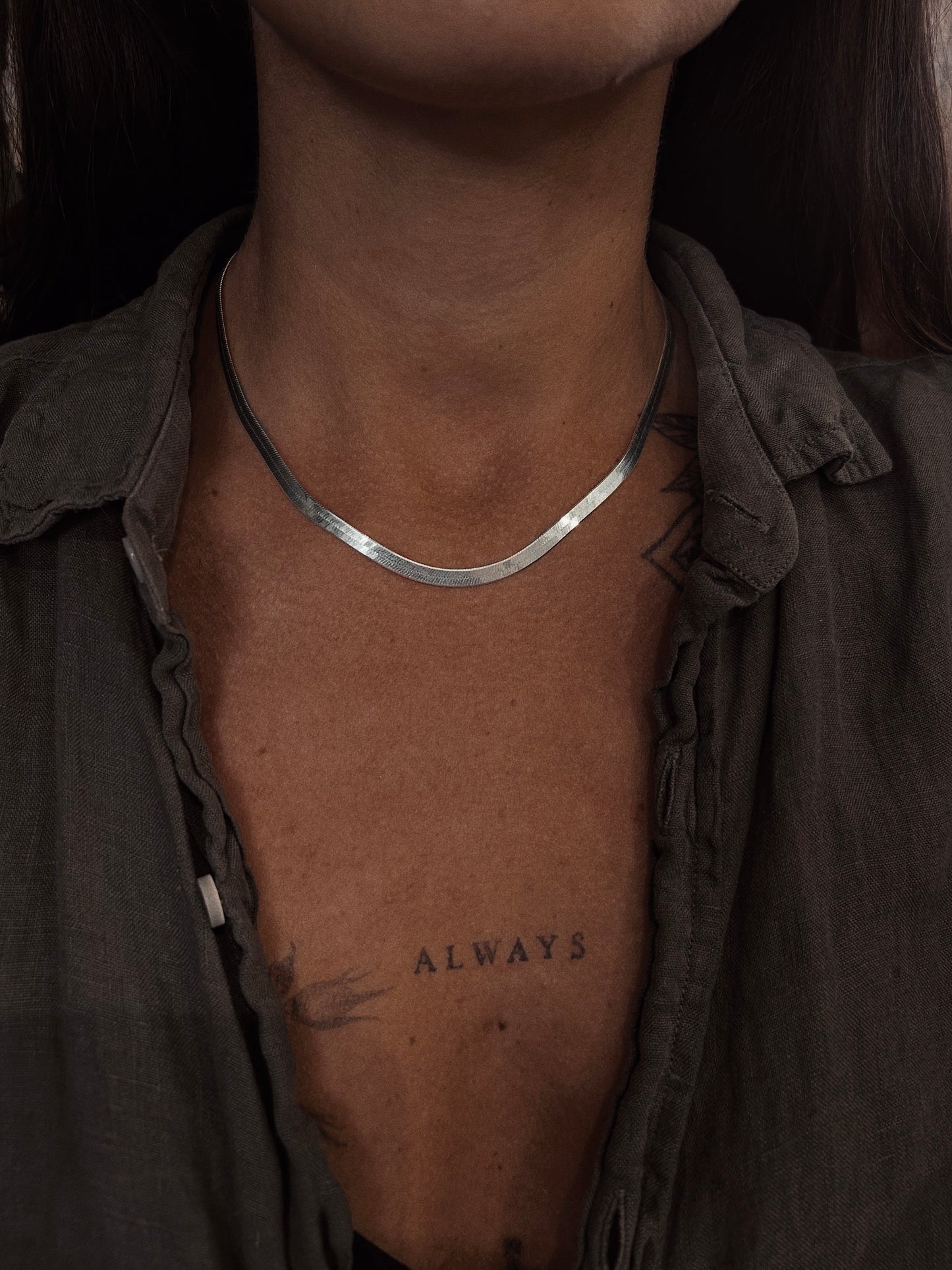HERRINGBONE NECKLACE 4 MM