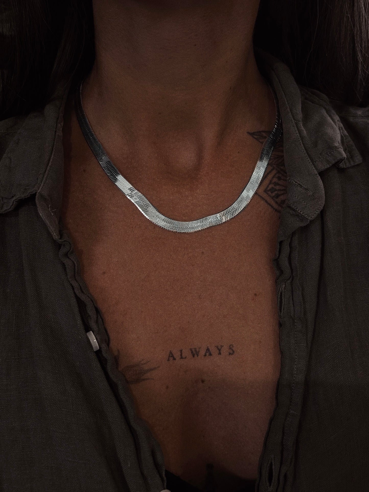 HERRINGBONE NECKLACE 7 MM
