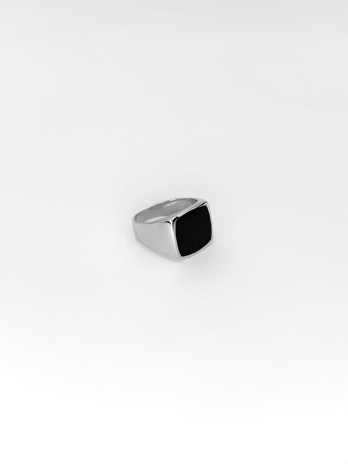 BLACK STONE SIGNETRING