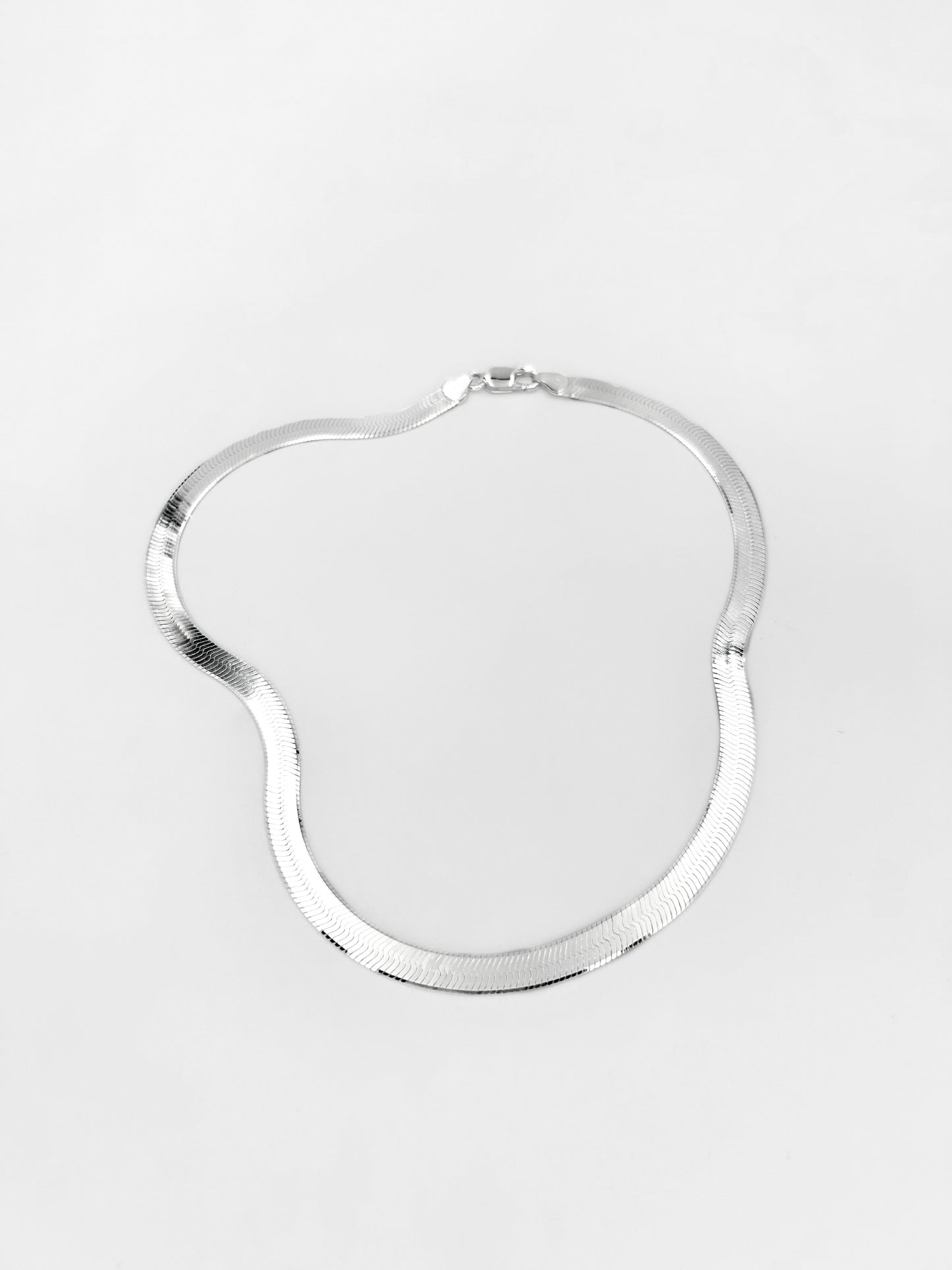 HERRINGBONE NECKLACE 7 MM