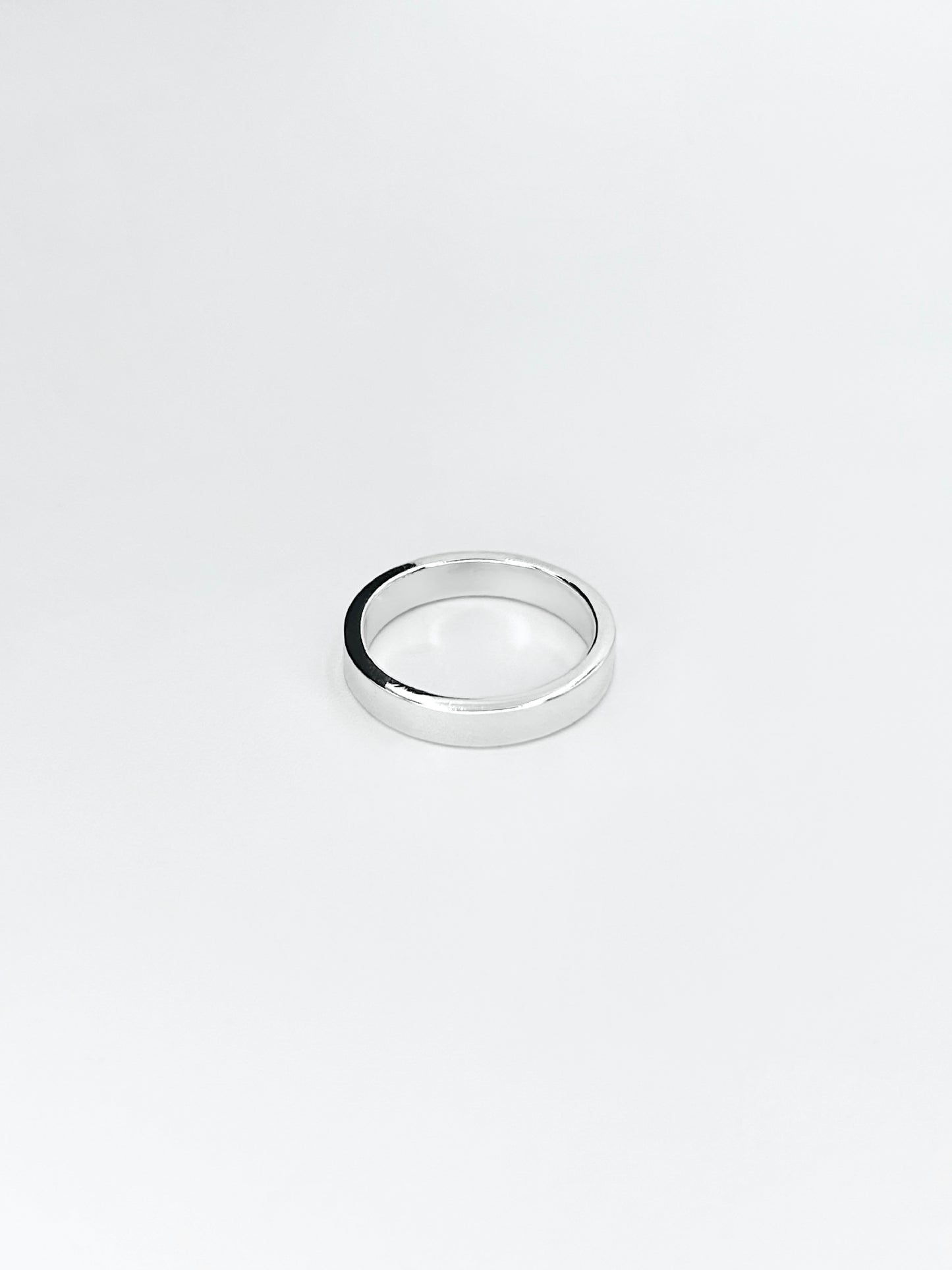 STRAIGHT RING 4MM