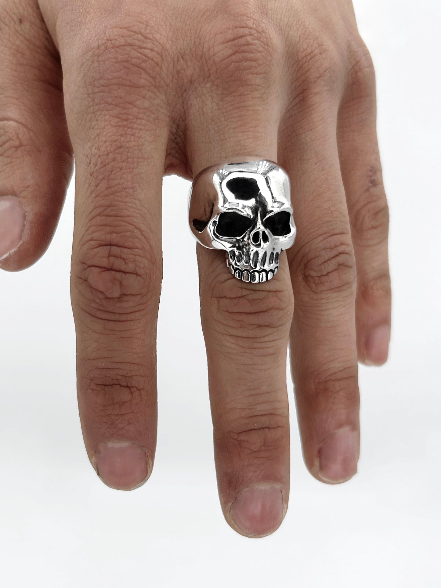 SKULLRING