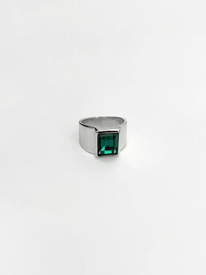 EMERALD SIGNETRING