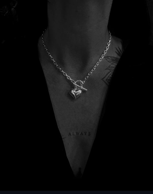 HEART NECKLACE